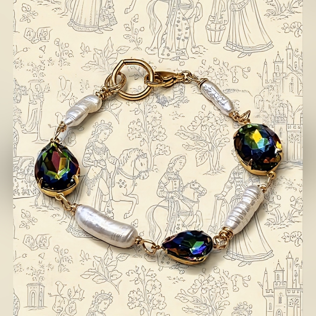Volcano Premium Crystal Baroque Pearls In Rae Tennis Bracelet Gold Plated